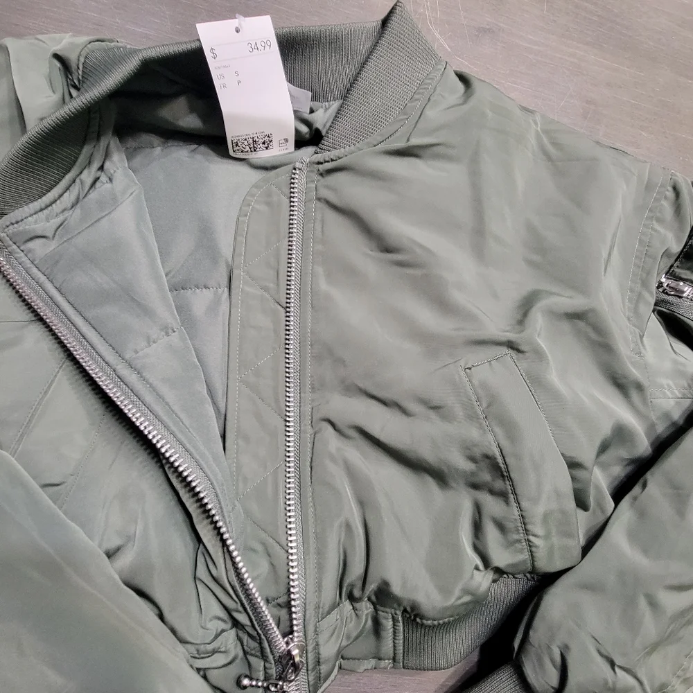 NWT H&M Olive Cropped Bomber Jacket Y2K - Picture 8 of 13